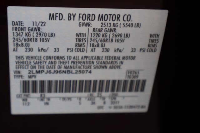Used 2022 Lincoln Nautilus FWD w/ Premium Package image 29
