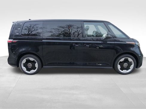New 2025 Volkswagen ID. Buzz Pro S image 6