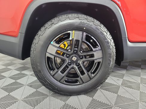 Used 2023 Rivian R1T Adventure Quad AWD/4WD image 12