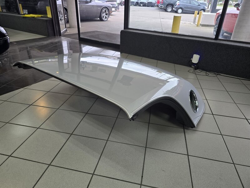 Used 2002 Ford Thunderbird Neiman Marcus RWD image 37