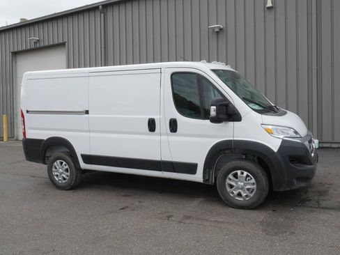 New 2026 RAM ProMaster 1500 w/ Quick Order Package 22G SLT image 6