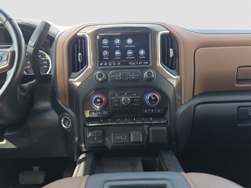 Used 2021 Chevrolet Silverado 2500 High Country w/ Z71 Off-Road Package image 14