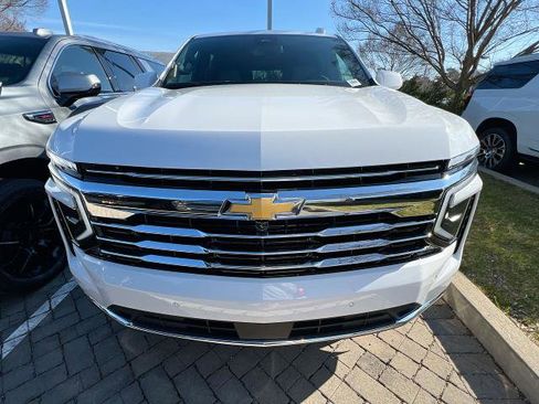 New 2026 Chevrolet Tahoe LT w/ Comfort Package AWD/4WD image 24
