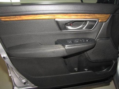 Used 2020 Honda CR-V EX image 11