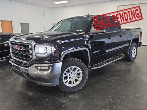 Used 2016 GMC Sierra 1500 SLE w/ SLE Value Package image 1