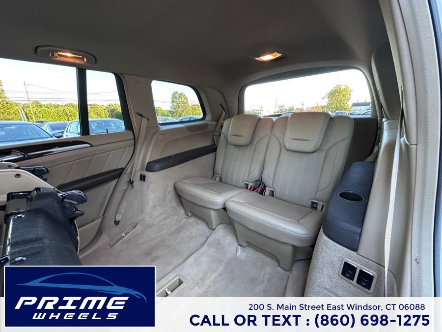 Used 2015 Mercedes-Benz GL 450 4MATIC image 18