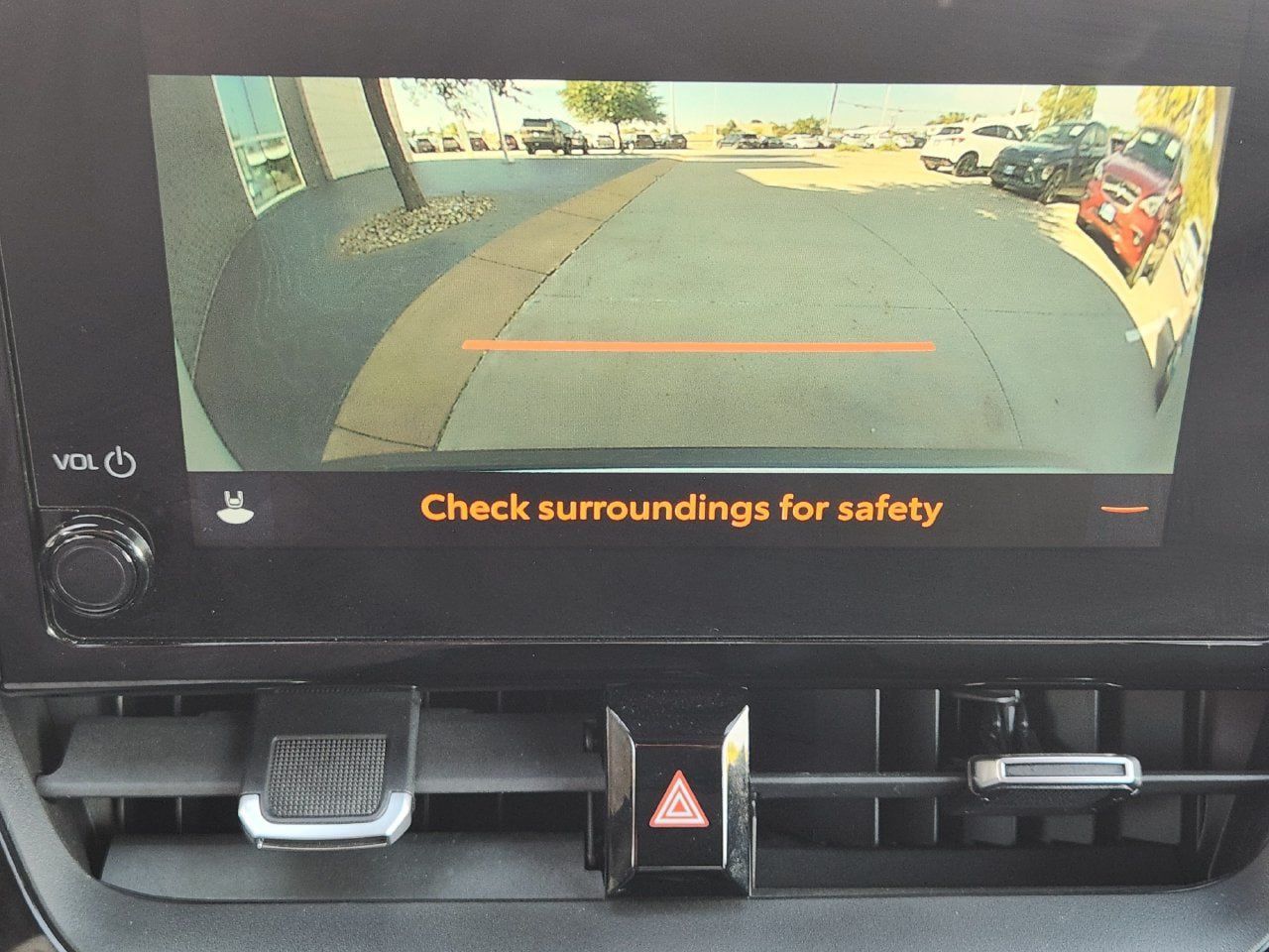 Used 2023 Toyota Corolla Cross XLE FWD image 17