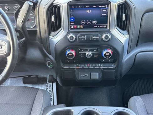 Used 2020 GMC Sierra 1500 Elevation w/ Elevation Value Package RWD image 4