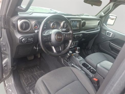 Used 2020 Jeep Wrangler Sport image 11