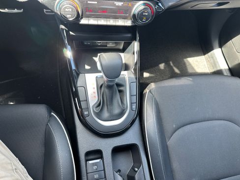 Used 2023 Kia Forte GT-Line w/ GT-Line Technology Package FWD image 15