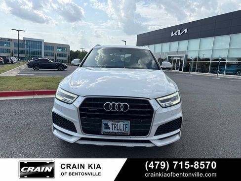 Used 2018 Audi Q3 2.0T Premium Plus w/ Premium Plus Package AWD/4WD image 6