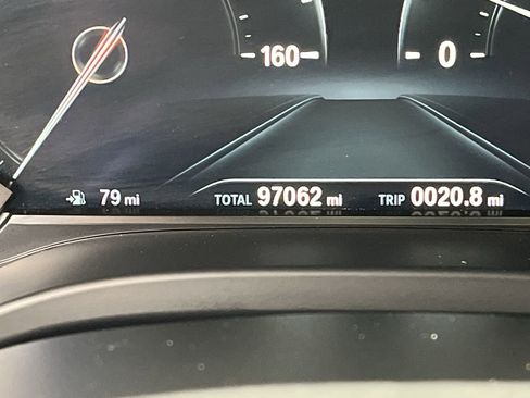 Used 2018 BMW X3 xDrive30i w/ Premium Package image 16