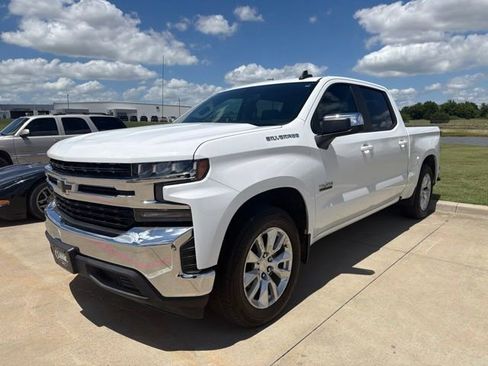 Used 2020 Chevrolet Silverado 1500 LT w/ Texas Edition RWD image 3