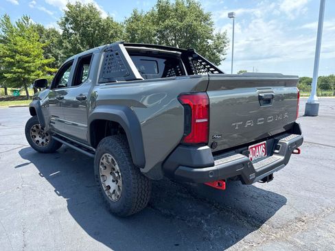 Used 2026 Toyota Tacoma 4x4 Double Cab Hybrid image 6