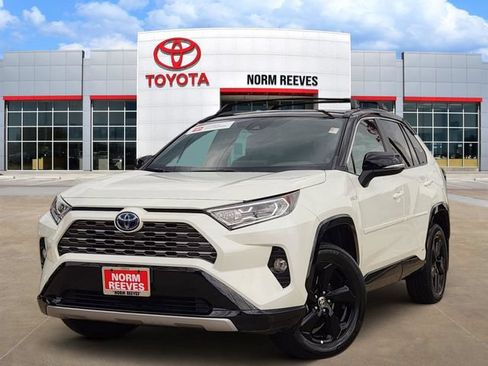Used 2021 Toyota RAV4 XSE AWD/4WD image 1