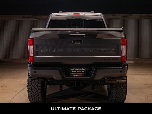Used 2022 Ford F250 Lariat w/ Black Appearance Package AWD/4WD image 7