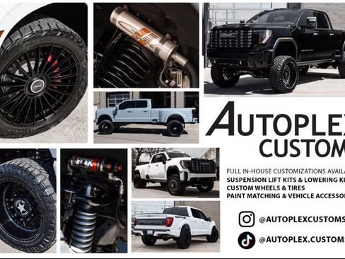 Used 2026 GMC Yukon Denali w/ Sun & Power Step Package image 2