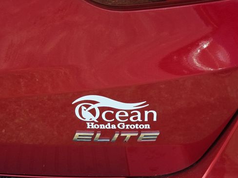 Used 2025 Honda Odyssey Elite image 30