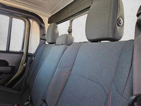 New 2026 Jeep Gladiator Rubicon AWD/4WD image 15