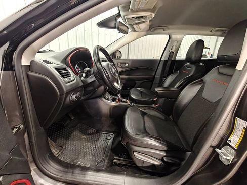 Used 2020 Jeep Compass Trailhawk AWD/4WD image 22