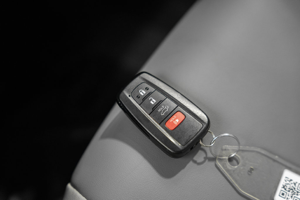 Certified 2025 Toyota RAV4 XLE Premium AWD/4WD image 44