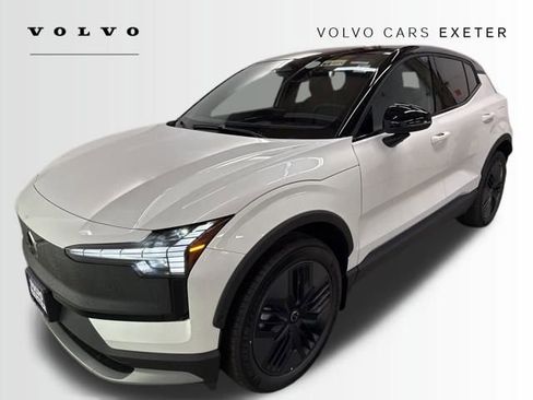 New 2026 Volvo EX30 Cross Country Ultra image 1