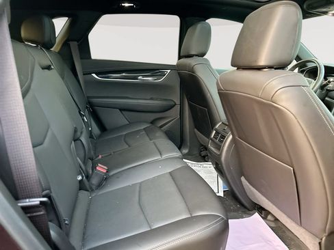 Used 2021 Cadillac XT5 Premium Luxury FWD image 28