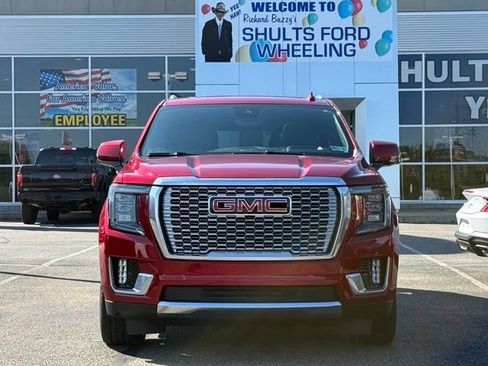 Used 2024 GMC Yukon XL Denali w/ Denali Reserve Package AWD/4WD image 37