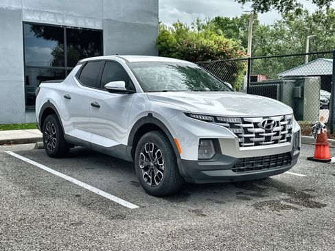 Used 2024 Hyundai Santa Cruz SEL AWD/4WD image 11