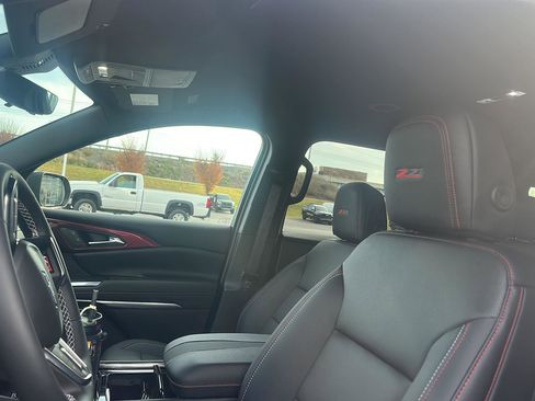 New 2026 Chevrolet Traverse Z71 w/ Driver Confidence Package image 22
