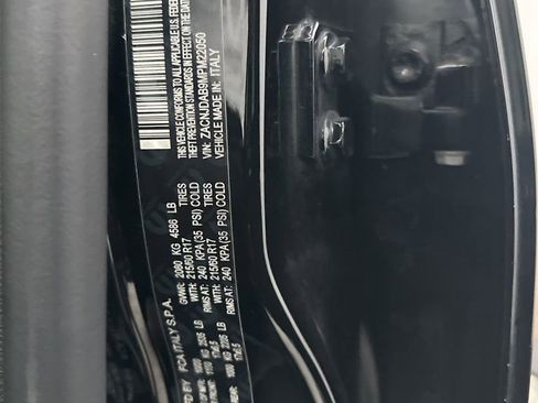 Used 2021 Jeep Renegade Sport image 32