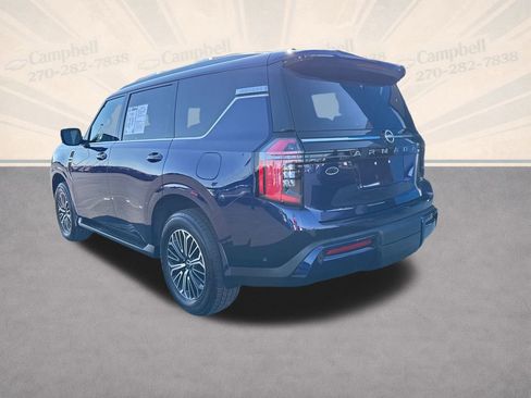 Used 2025 Nissan Armada SL w/ Captain's Chari Seat Package image 6