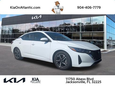 Used 2024 Nissan Sentra SV FWD image 1