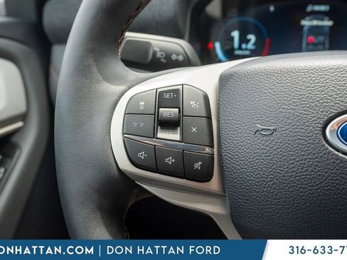 New 2026 Ford Explorer Active w/ Active Comfort Package AWD/4WD image 12