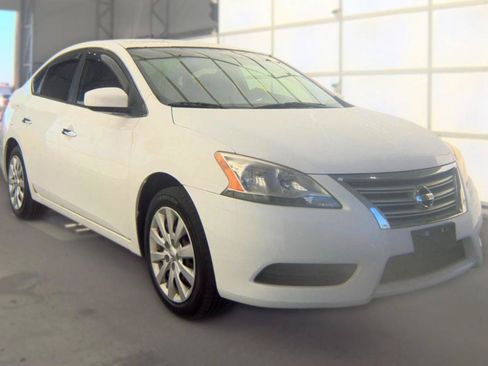 Used 2015 Nissan Sentra SV FWD image 4