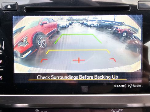 Used 2017 Subaru Outback 2.5i Premium image 28