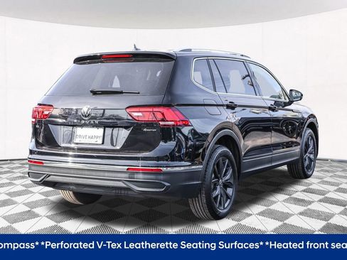 Certified 2024 Volkswagen Tiguan SE image 12