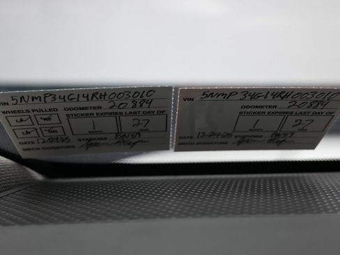 Used 2024 Hyundai Santa Fe Limited image 10