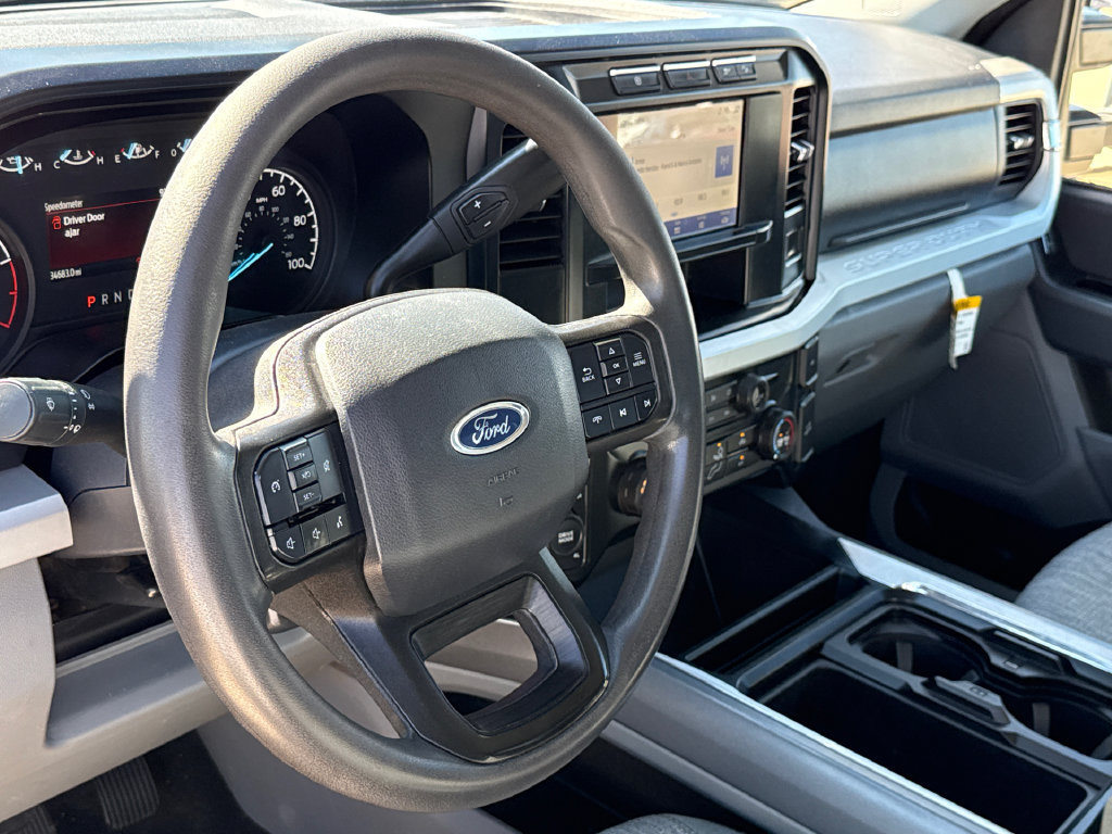 Used 2024 Ford F250 XLT w/ FX4 Off-Road Package AWD/4WD image 17