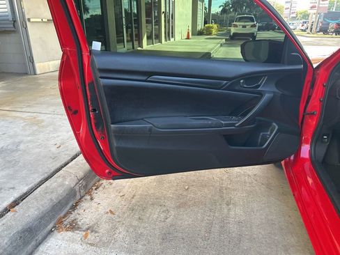 Used 2018 Honda Civic LX image 28