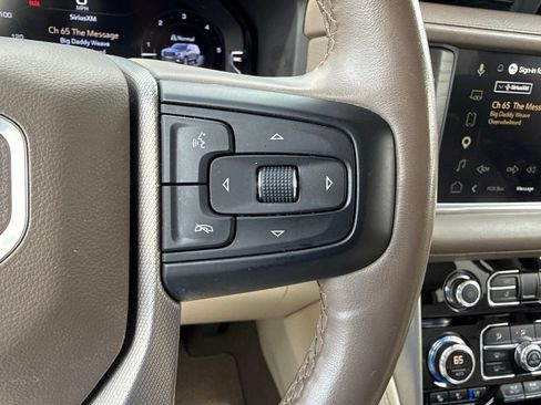 Used 2024 GMC Yukon XL Denali RWD image 15