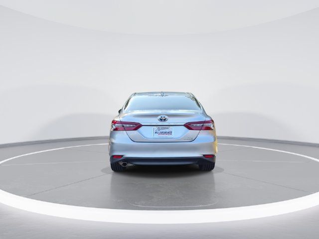Used 2024 Toyota Camry XLE w/ Navigation Package FWD image 7