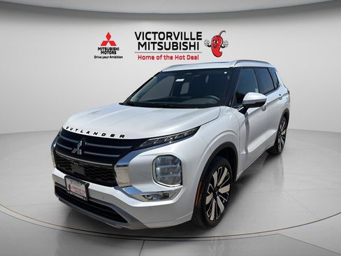 New 2026 Mitsubishi Outlander SEL FWD image 5