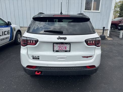 Used 2024 Jeep Compass Trailhawk w/ Sun and Sound Group AWD/4WD image 6