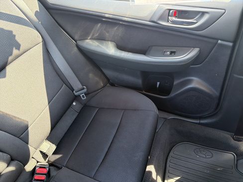 Used 2018 Subaru Legacy 2.5i Premium AWD/4WD image 14