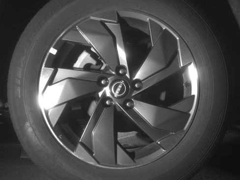 Used 2025 Nissan Rogue SV FWD image 15