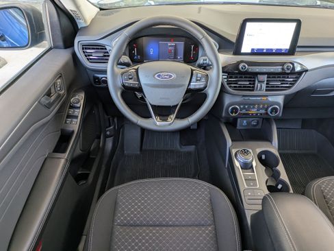 Certified 2023 Ford Escape Active AWD/4WD image 13