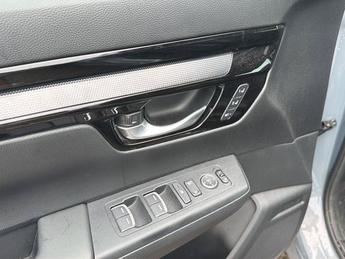 Used 2024 Honda CR-V Sport Touring image 12