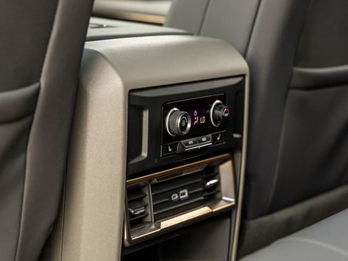 Used 2024 GMC Hummer EV 3X AWD/4WD image 46