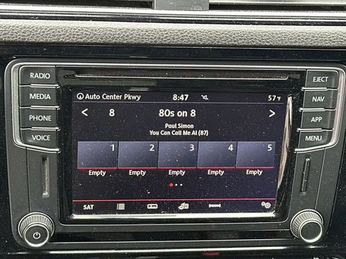 Used 2018 Volkswagen Jetta GLI FWD image 17